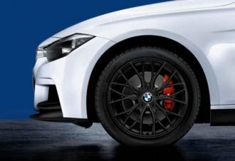 BMW kompletná letná sada diskov "18" s pneumatikami Goodyear